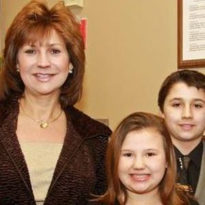 Meet your Posher, Naomi